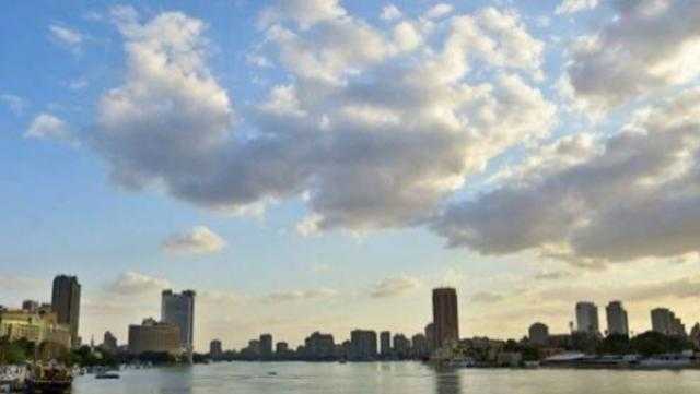 الأرصاد تنصح أصحاب الأمراض الصدرية والجيوب الأنفية عدم التعرض للأتربة