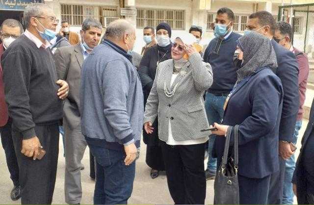 محافظ كفر الشيخ يوفد وكيلة التعليم للاطمئنان على حالة طالب ومدرس أصيبا في حادث تصادم