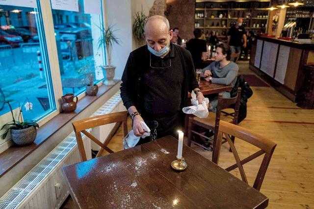 تراجع 30% من إيرادات سلاسل المطاعم الكبرى بألمانيا بسبب كورونا