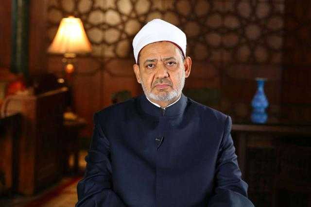 الإمام الأكبر يهنئ الرئيس السيسي والشعب المصري بعيد تحرير طابا