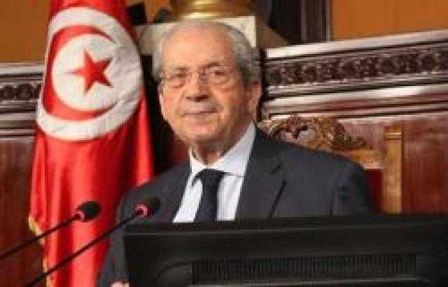 الرئيس التونسي يشيد بإطلاق أول قمر اصطناعي تونسي محلي الصنع