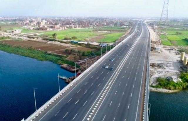 خبير اقتصادي: المشروعات القومية خفضت معدلات البطالة.. ووفرت 5 ملايين فرصة عمل