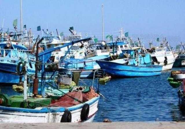استئناف حركة الصيد والملاحة البحرية ببوغاز رشيد