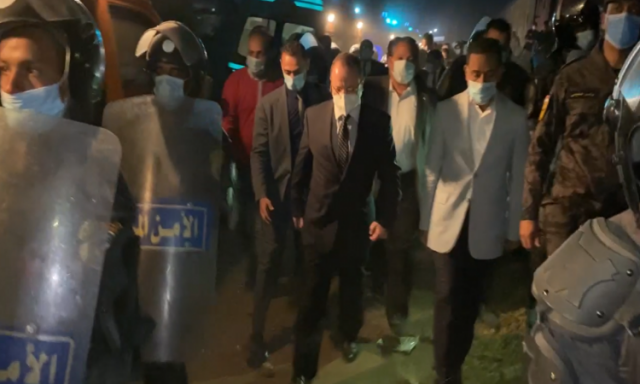 خط أحمر