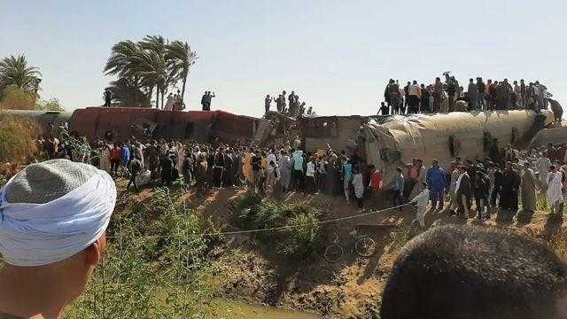 محافظ سوهاج: نصف مصابي حادث تصادم القطارين خرجوا من المستشفيات