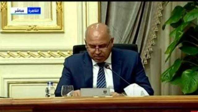 الوزير: «استحملونا شوية لحين انتهاء تطوير السكة الحديد»