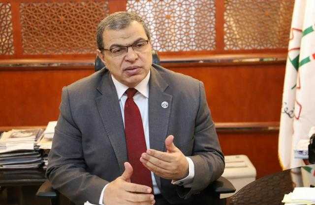 القوى العاملة: تعيين 518 شابا بينهم 12 من ذوي الهمم والعزيمة بالسويس