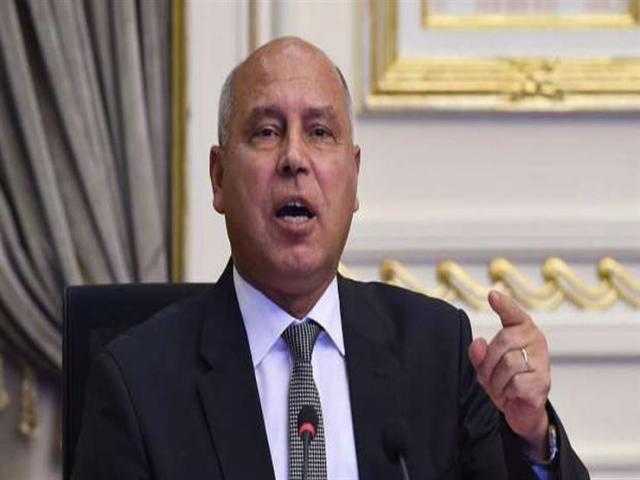 كامل الوزير: وجهت بعض السائقين بعدم استخدام تقنية ATC لتسببها في تأخر القطارات.. وأعتذر عن الحادث «لكني مش هسوق القطار»