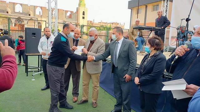خط أحمر