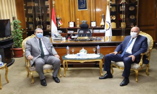خط أحمر