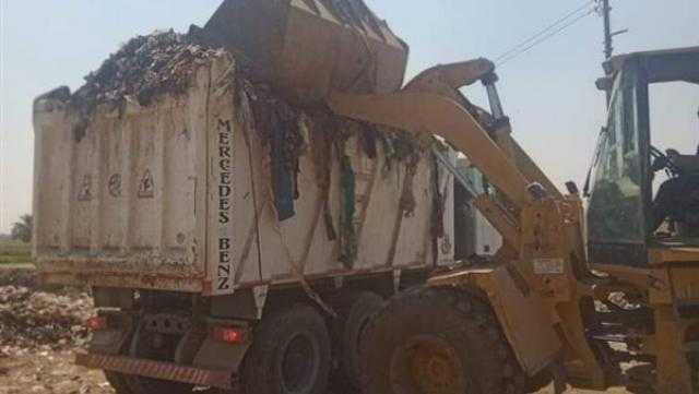 رفع 320 طن قمامة بمركز إطسا في الفيوم