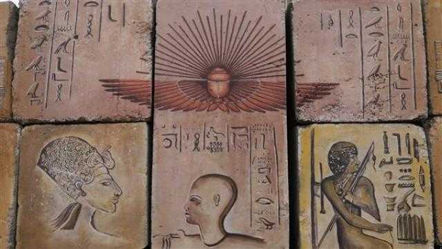 وكيل «الفنون التطبيقية» تكشف تفاصيل جداريات وسط البلد بموكب المومياوات الملكية