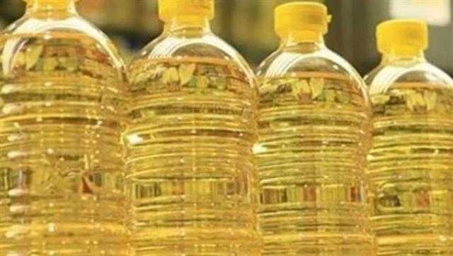 زيادة سعر عبوة الزيت 4 جنيهات.. و”التموين” تكشف الأسباب.. فيديو