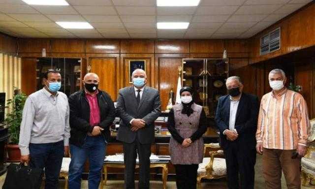 915.5 مليون جنيه.. تكلفة مشروعات صرف صحى بـ14 قرية بقنا ضمن «حياة كريمة»