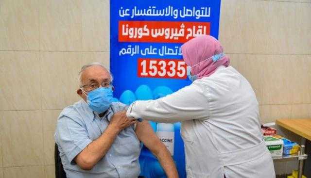 ”الأزهر للفتوى”: الحقن بـ لقاح كورونا فى نهار رمضان لا يفطر