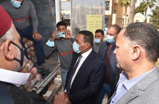 خط أحمر