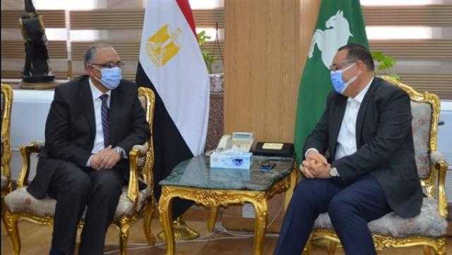 نائب وزير الصحة يستعرض أهم المؤشرات الخاصة بالمشكلة السكانية بالشرقية