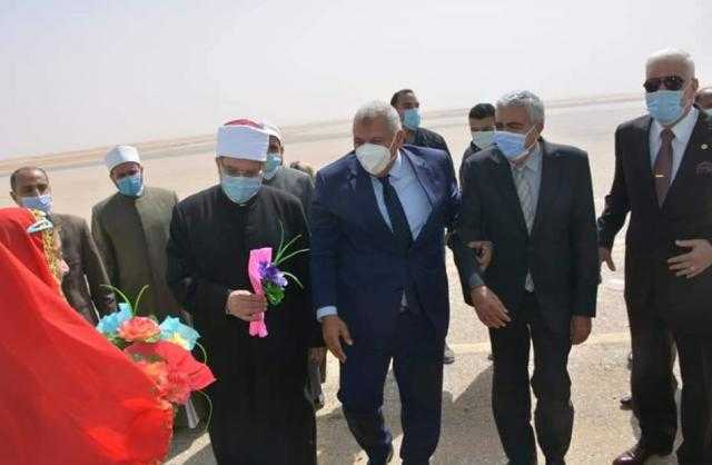 محافظ الوادي الجديد يستقبل وزير الأوقاف لافتتاح عدد من المشروعات