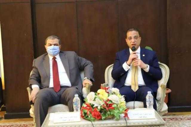 تسليم 4619 وثيقة تأمين تكافلى للعمالة غير المنتظمة ضمن مبادرة حياة كريمة