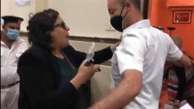 خط أحمر