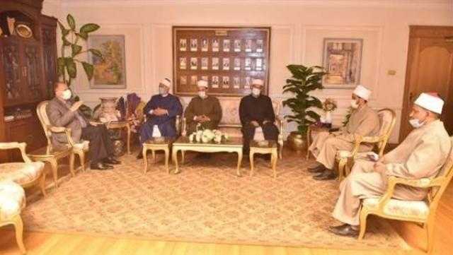 محافظ أسيوط: افتتاح 25 مسجدًا خلال الأسبوعين الماضيين بعد تطويرها وتجديدها
