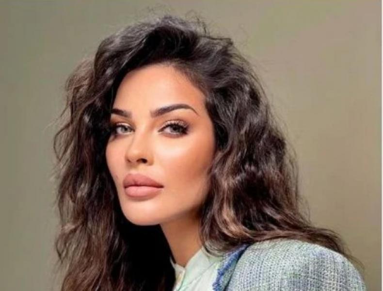 نادين نسيب نجيم تطل بالساتان اللافت