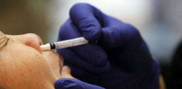 تجربة بريطانية لحقن المتعافين من كورونا بالفيروس مجددا لقياس استجابتهم المناعية