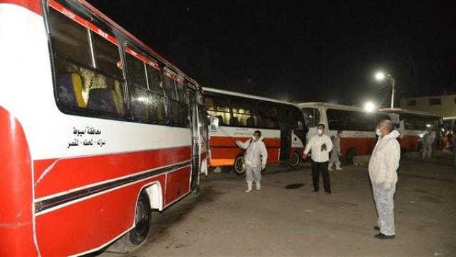 تعقيم 216 مبنى حكوميا و80 مستشفى و239 شارعا ضد كورونا بأسيوط