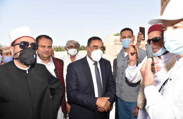 محافظ مطروح يفتتح 4 مساجد في مدينة الحمام