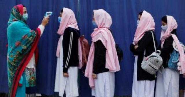 باكستان تفتتح أكبر مركز للتطعيم ضد فيروس كورونا