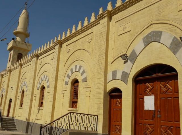 خط أحمر