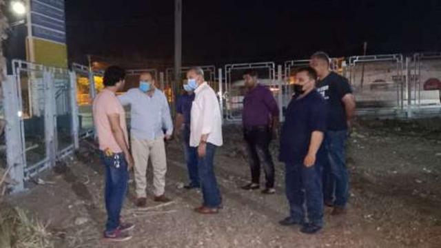 خط أحمر