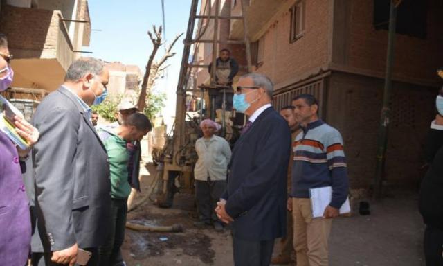 خط أحمر