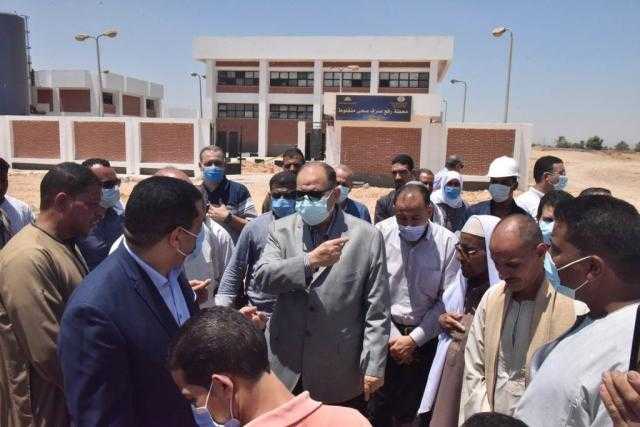 محافظ أسيوط يتفقد محطة رفع صرف صحي الحما وبعض شبكات الصرف بمنفلوط