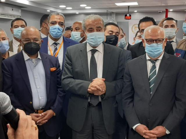 خط أحمر