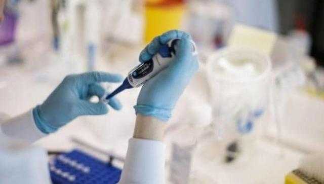 مستشار بالصحة العالمية يرجح الحاجة لجرعات معززة لتطعيمات كورونا لمواجهة السلالات المتحورة