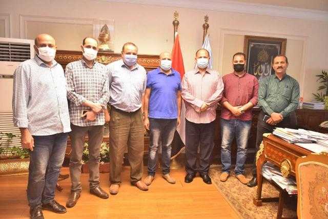 محافظ أسيوط يؤكد على أهمية التواجد الميداني ومتابعة تنفيذ المشروعات ولاتهاون في مكافحة الفساد