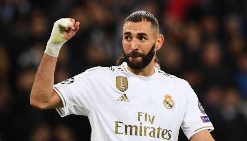 بنزيمة يهنئ ريال مدريد بالفوز بدوري أبطال أوروبا