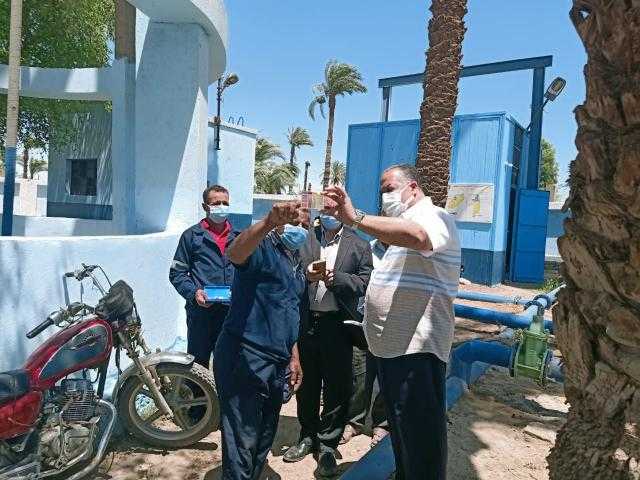 محافظ أسيوط يؤكد أهمية توحيد الجهود للإسراع في تطوير الريف المصري