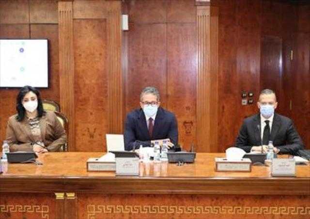 السياحة والاتصالات تتابعان تطوير البنية التكنولوجية لوزارة الآثار
