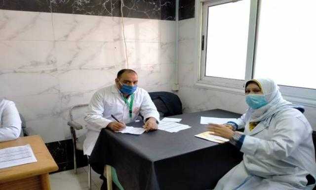 صحة القليوبية: الكشف على 1.875 حالة فى قافلة طبية ضمن حياة كريمة