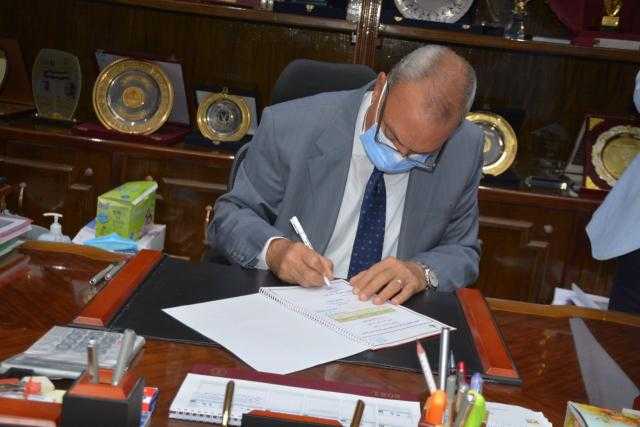 محافظ القليوبية يعتمد نتيجة الشهادة الإعدادية للفصل الدراسي الثاني بنسبة نجاح 80.78%.. صور