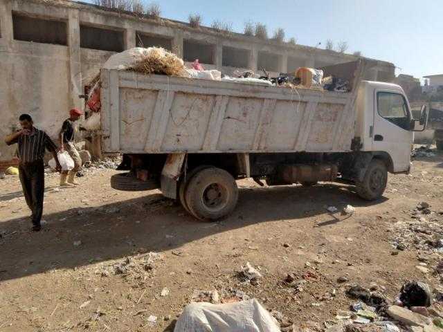 بالصور .. رصف طرق وتغيير خط منسوب وحملات نظافة بقرى دسوق بكفر الشيخ
