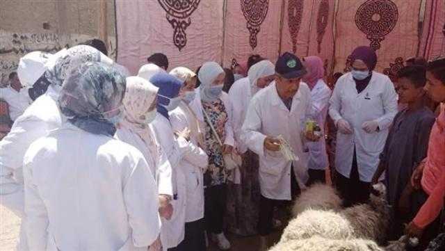 جامعة سوهاج تطلق قافلتها الأسبوعية المجانية لقرية «نزة الحاجر» بجهينة.. صور