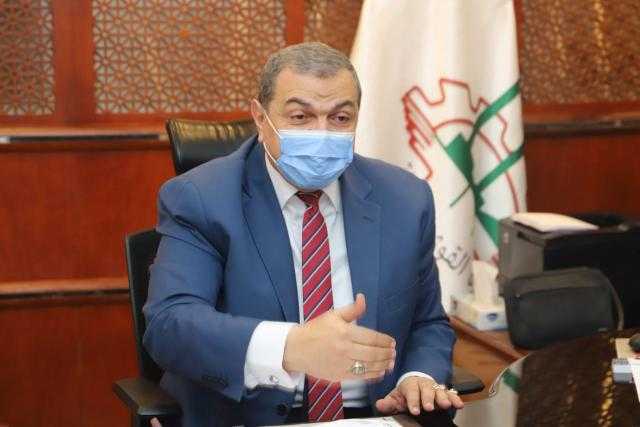 القوى العاملة : توفير 528 فرصة عمل بمرتبات مجزية بقنا