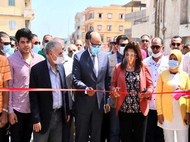محافظ دمياط تفتتح كورنيش النيل وشارع بورسعيد بمدينة السرو بعد تطويرهما