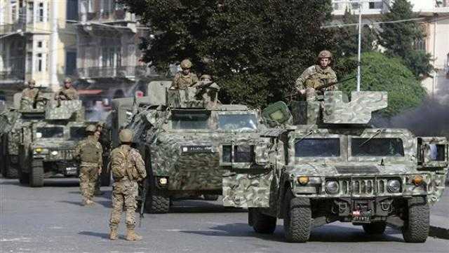 صحف لبنانية: الجيش يحكم قبضته على طرابلس بعد انتشار مسلحين وإطلاق نار