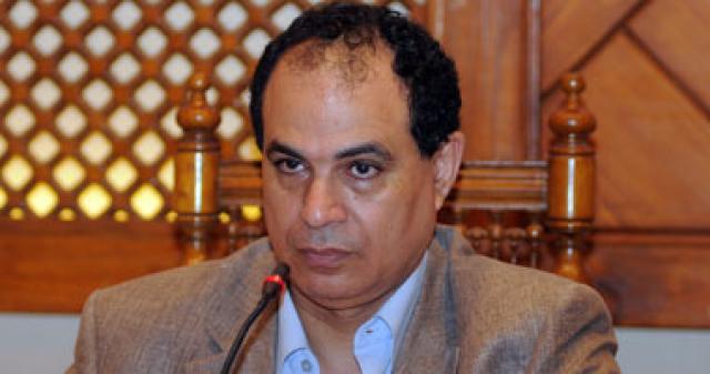 الدكتور أحمد مجاهد