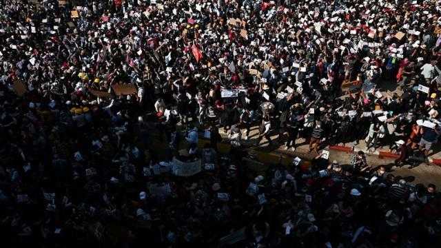 احتجاجات في عيد الميلاد الـ65 لرئيس المجلس العسكري بميانمار