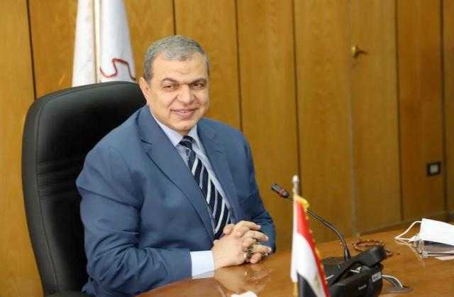 تعيين 482 شابا وحملات تفتيش على 201 منشأة بالأقصر